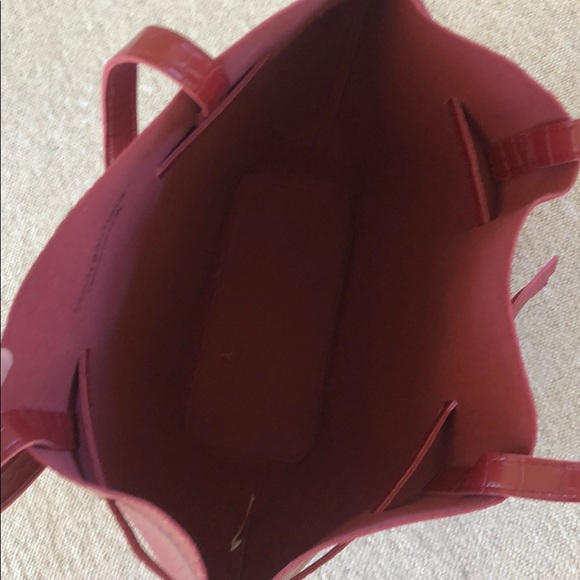 Faux croc tote - Picture 4 of 6